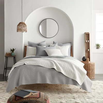 Mills Waffle Quilt And Pillow Sham Set - Levtex Home - Image 3