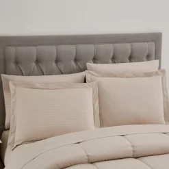 Sweet Home Collection 8 Piece Comforter Set Bag With Unique Design, Bed Sheets, 2 Pillowcases & 2 Shams & Bed Skirt All Season