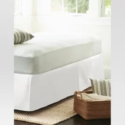 Wrinkle-Resistant Bed Skirt - Threshold