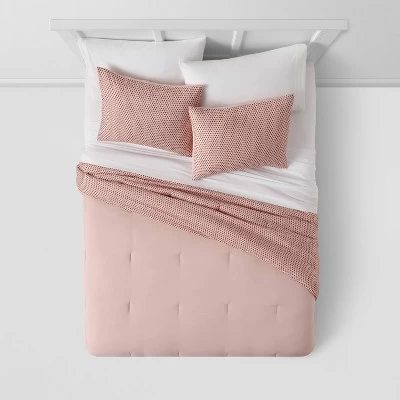 Strawberry Print Reversible Microfiber Comforter & Sheet Set Light Pink - Room Essentials™ - Image 2